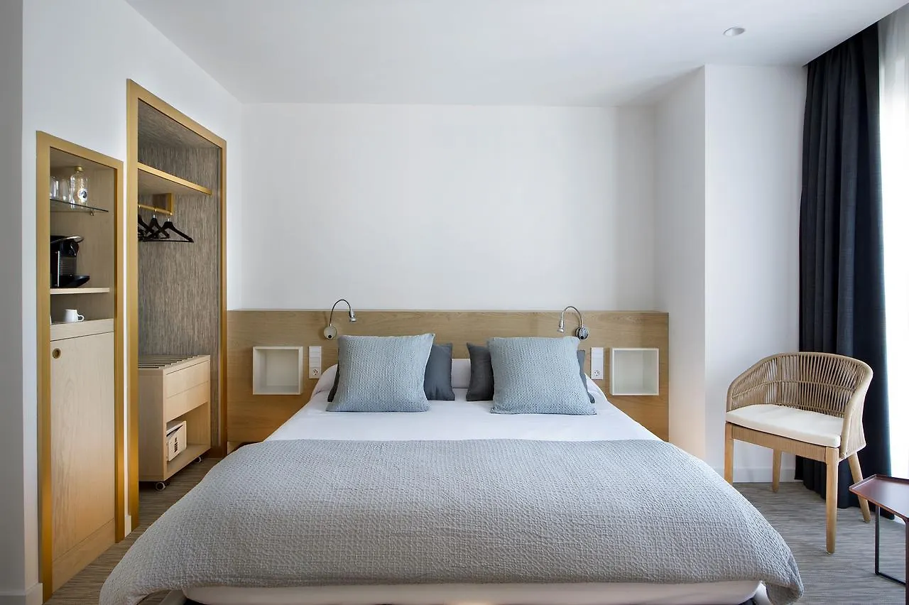 Hotel Boutique dONNA 4* Superior Castelldefels